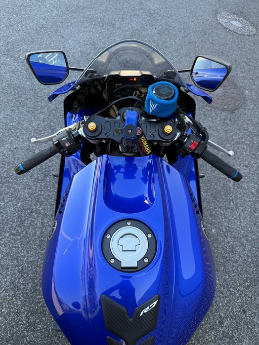 Yamaha R7 Akrapovic Azul 2022 - Muito Estimada