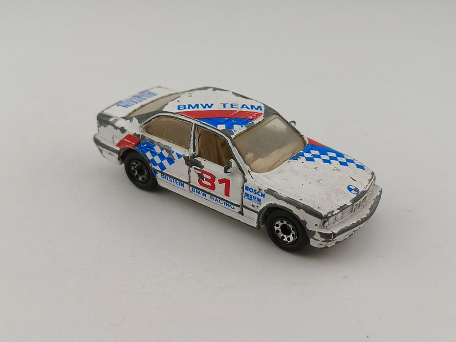 Matchbox BMW 5-Series 535i E34