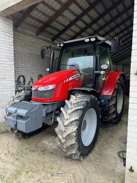 Massey Ferguson 5611 Dyna 4