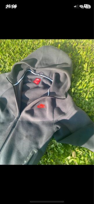 Casaco Nike Tech Novo