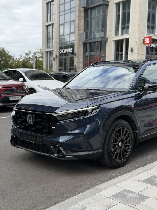 Продам Хонда CR-V 2024