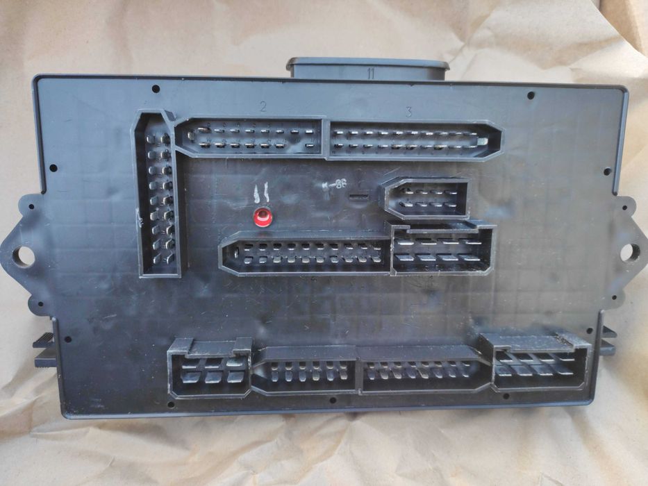 Блок предохранителей ВАЗ 2108 2109 21099 карбюр. старого образца АВАР