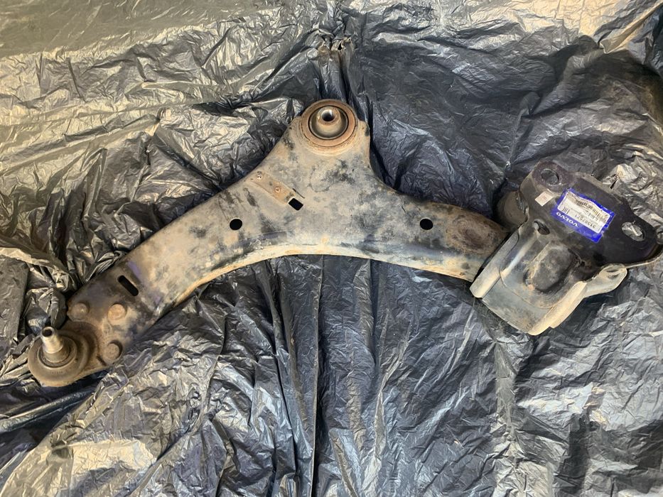 Рычаг передний Freelander 2, Volvo XC 60