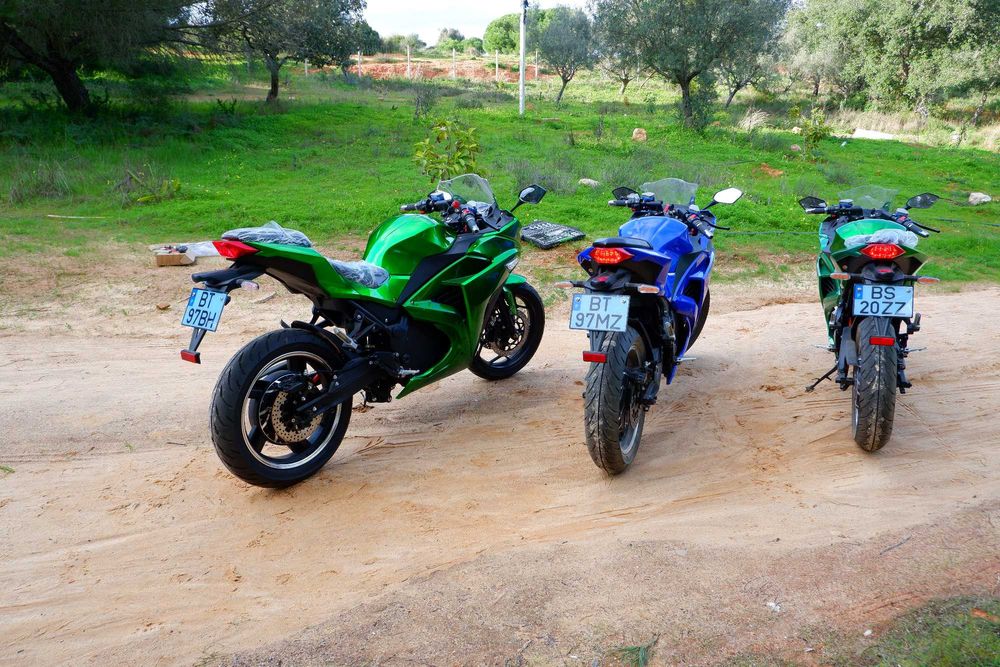 Mota A1 elétrica 125cc 130km/h 8kw estilo Kawasaki Ninja IVA incluido