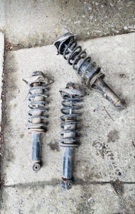 Стойка амортизатор пружина audi 100 A6 C4куз вантажівок