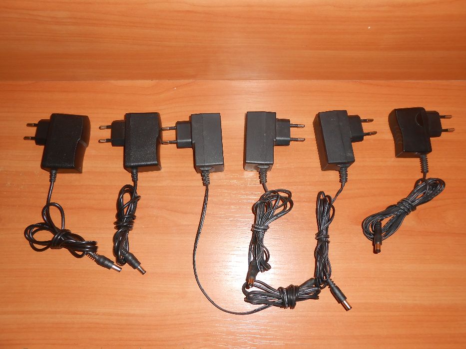 Блоки питания (Адаптеры) 9 Вольт для роутеров и других устройств