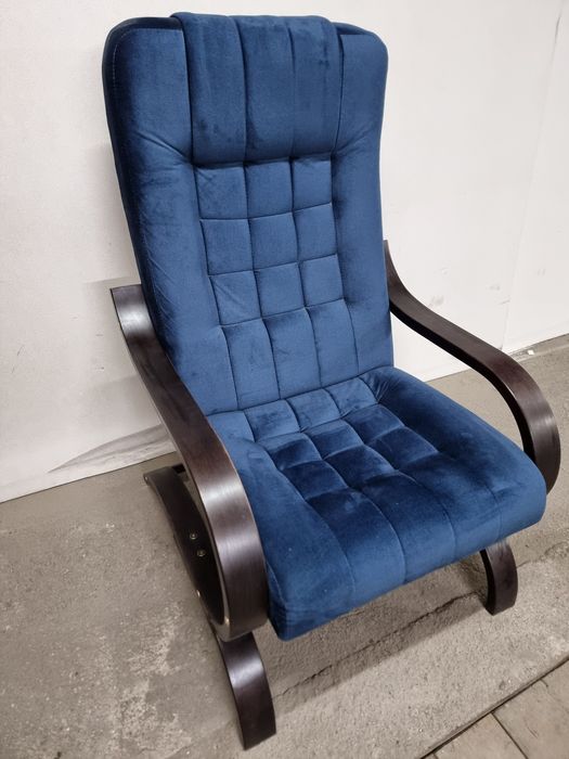 Fotel tapicerowany Finka