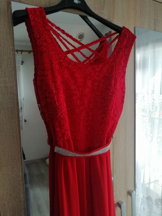 Sukienka czerwona rozmiar M