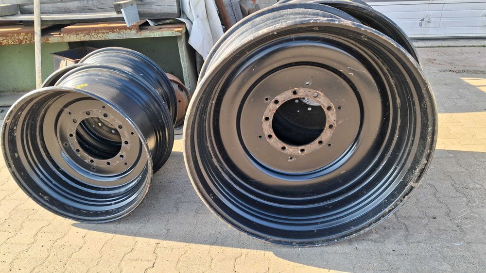 Felgi Fendt seria 700 lub 800 20x42 16x30 650/65r42 540/65r30 JD MF NH