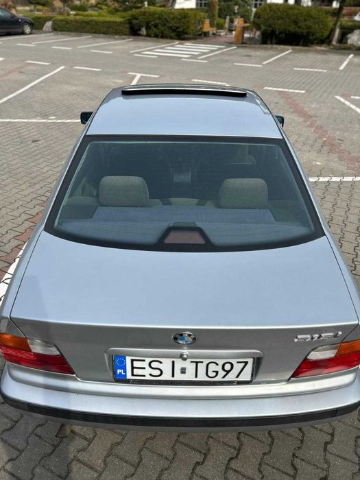 BMW E36 316i Sedan