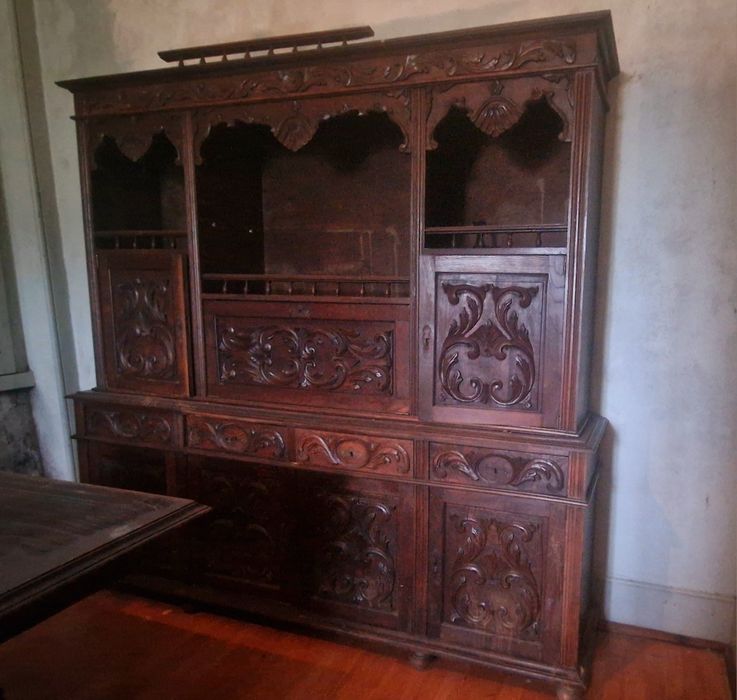 Conjunto de móveis para sala de jantar