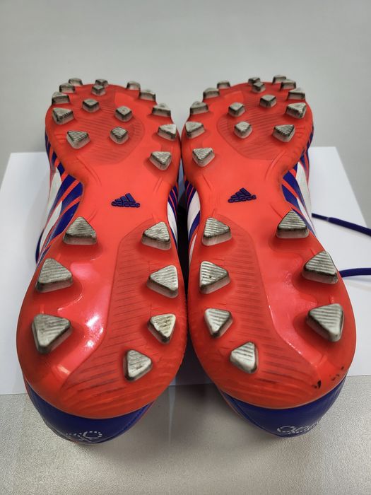 Buty piłkarskie Adidas Predator Absolado AG 42 2/3