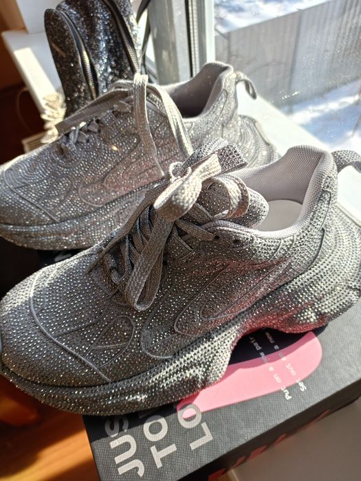 Кросівки Валентьяга