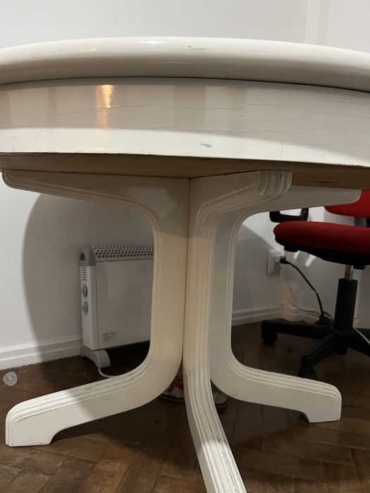 Mesa Redonda Extensivel