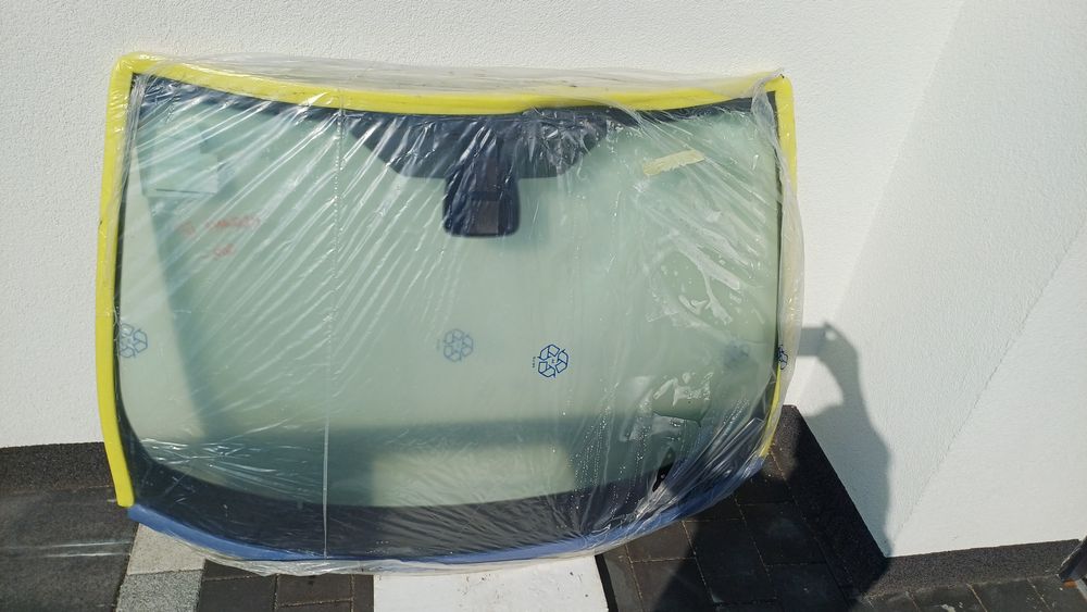 Szyba przednia renault megane lV 4 nowa oryginalna