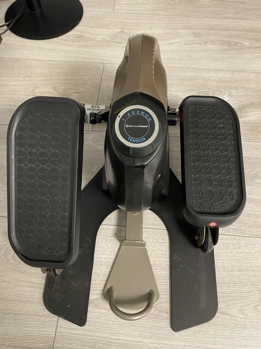 Trenażer eliptyczny