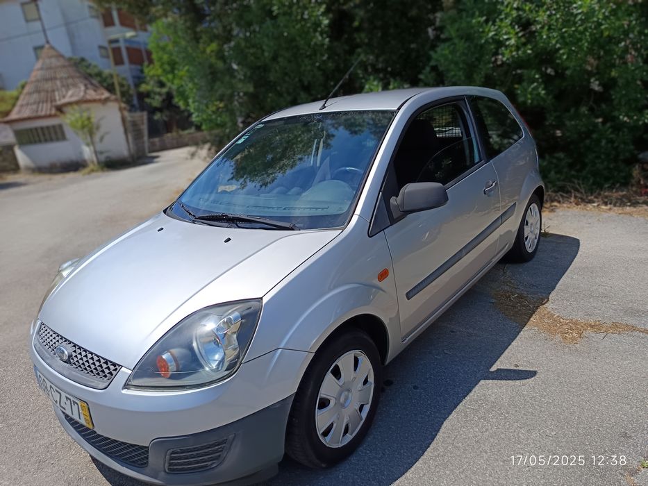 Ford Fiesta Comercial