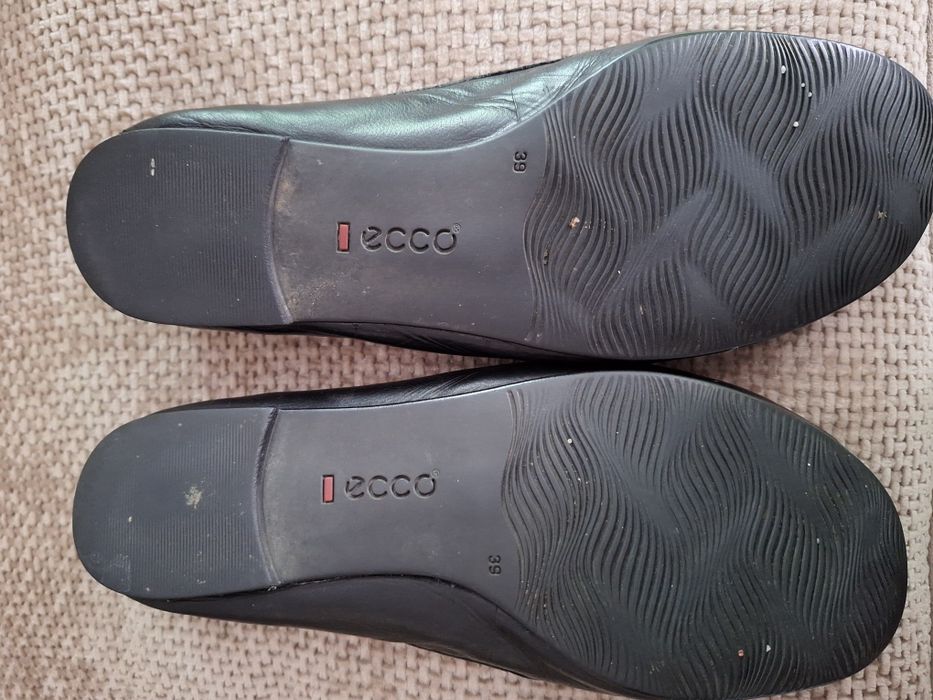 Pantofelki Ecco czarne
