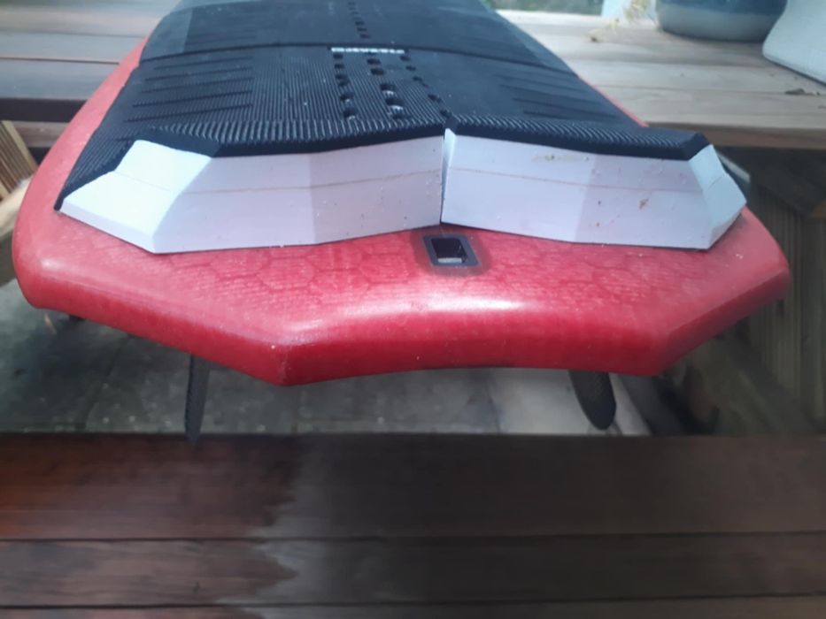 Appletree strapless Kitesurf board 5'0