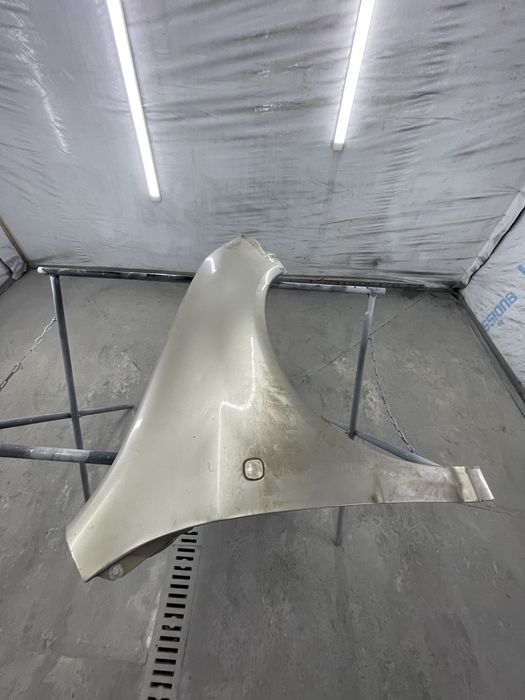 Крило skoda fabia