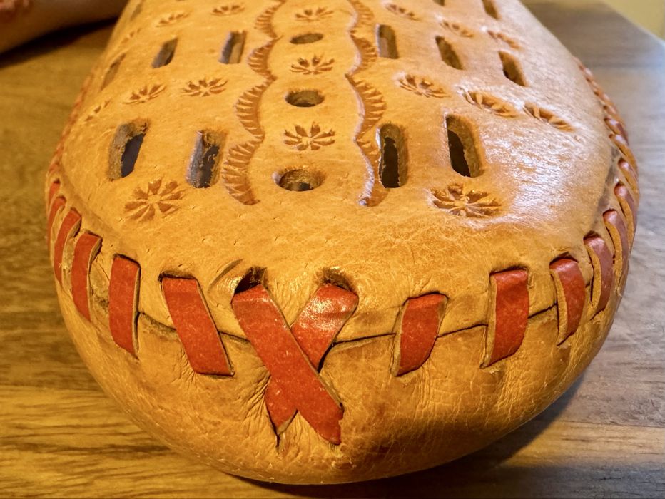 Góralskie pantofle, skórzane rozmiar 43