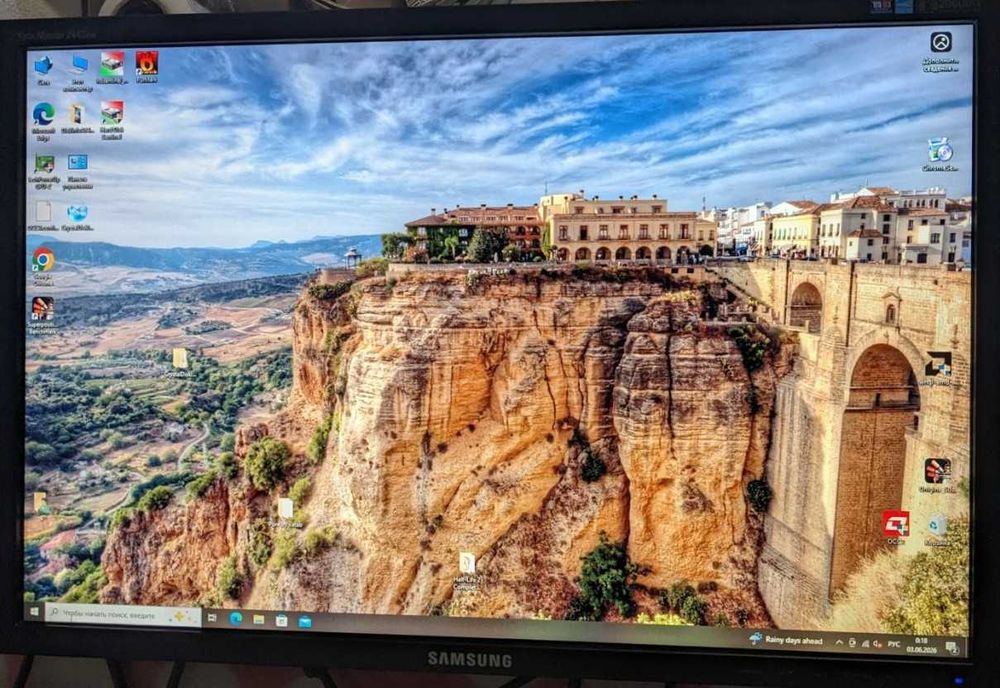24 Samsung SyncMaster 2443BW 1920*1200