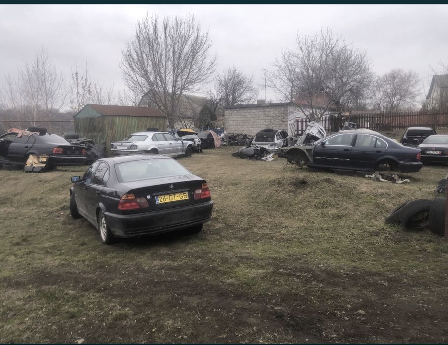 Запчасти  разборка  БМВ е32е34е36е38е39е46е53е60е70е65е90е92 Х5