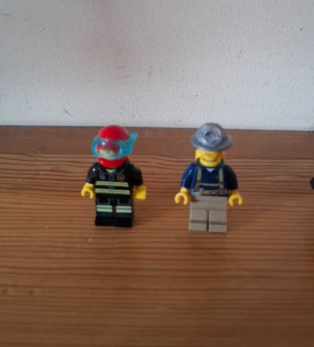 Lego - Bonecos / Figuras Mineiro, Ninjago e Outras