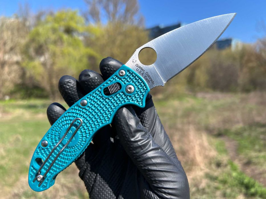 Складний ніж Spyderco Manix 2 Lightweight Ball Lock Blue CPM SPY27