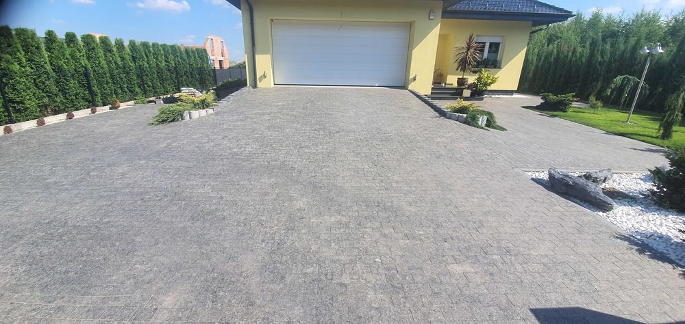 CZARNA Kostka brukowa Granitowa cięta na podjazdy.. WYPRZEDAŻ !