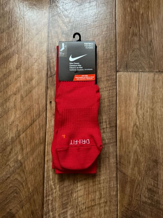 Профессиональные футбольные гетры Nike Adidas Ukraine