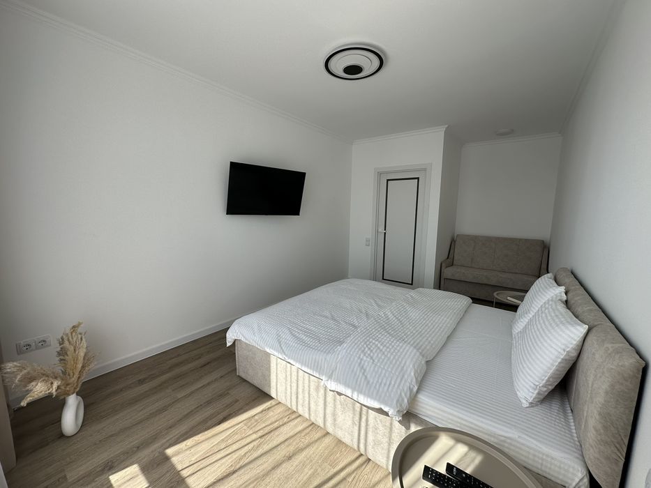 СВІТЛО  ЦІЛОДОБОВО "Престиж" White Loft Оренда квартир подобово