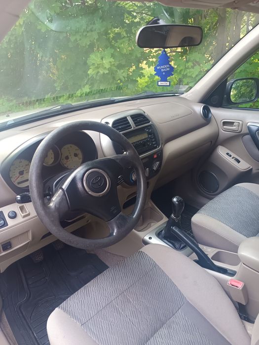 Toyota RAV4 2.0b +LPG