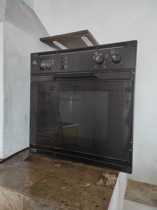 Forno de Encastre TEKA HE-600 – A Funcionar