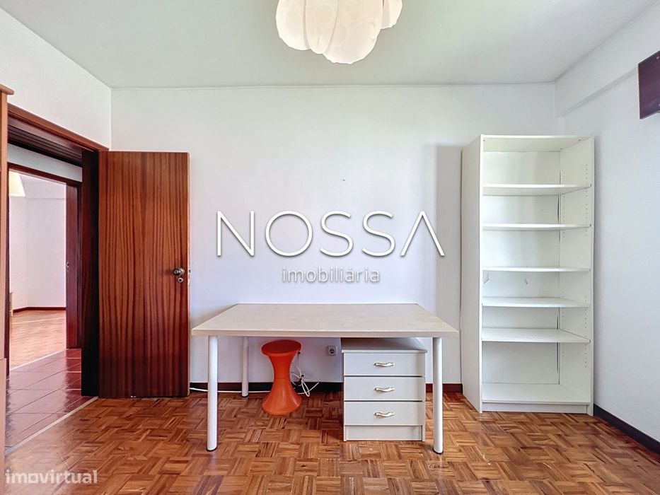Apartamento T3 na Urb. Quinta das Serralheiras - Algueirão