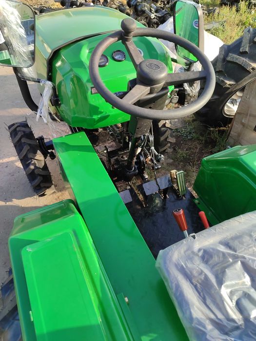 Трактор Зубр Т 250 + фреза и плуг Доставка бесплатная к дому