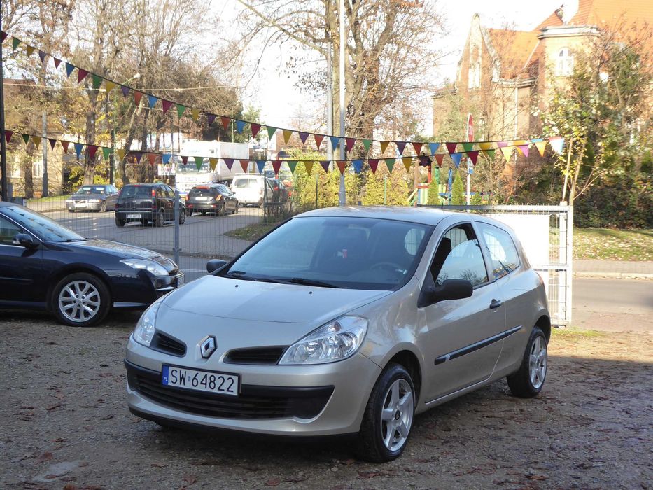 Rnault Clio 1.2 Benzyna, Krajowy, Bez Korozji, Ważne Opłaty