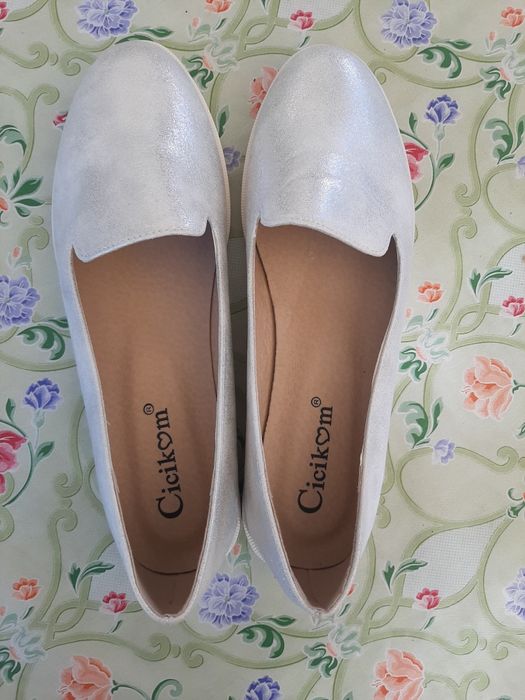 Туфли, лоферы, балетки