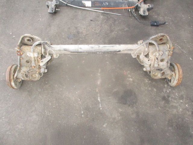 Eixo traseiro tambor FIAT Punto (176_)