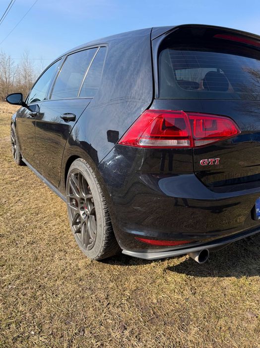 Volkswagen Golf VII GTI Performance 230 KM