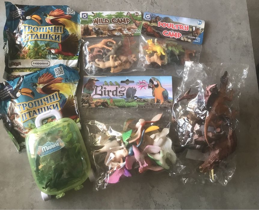 Наборы фигурок Звери Динозавры Птицы