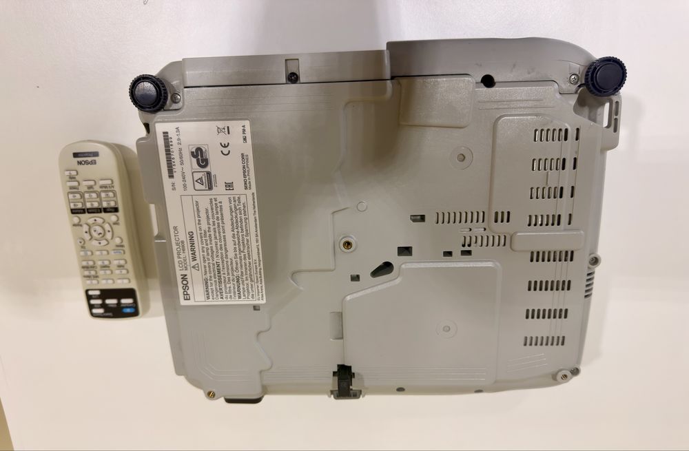 Epson EB-W29 3000 Lumens | Como Novo | Comando + HDMI