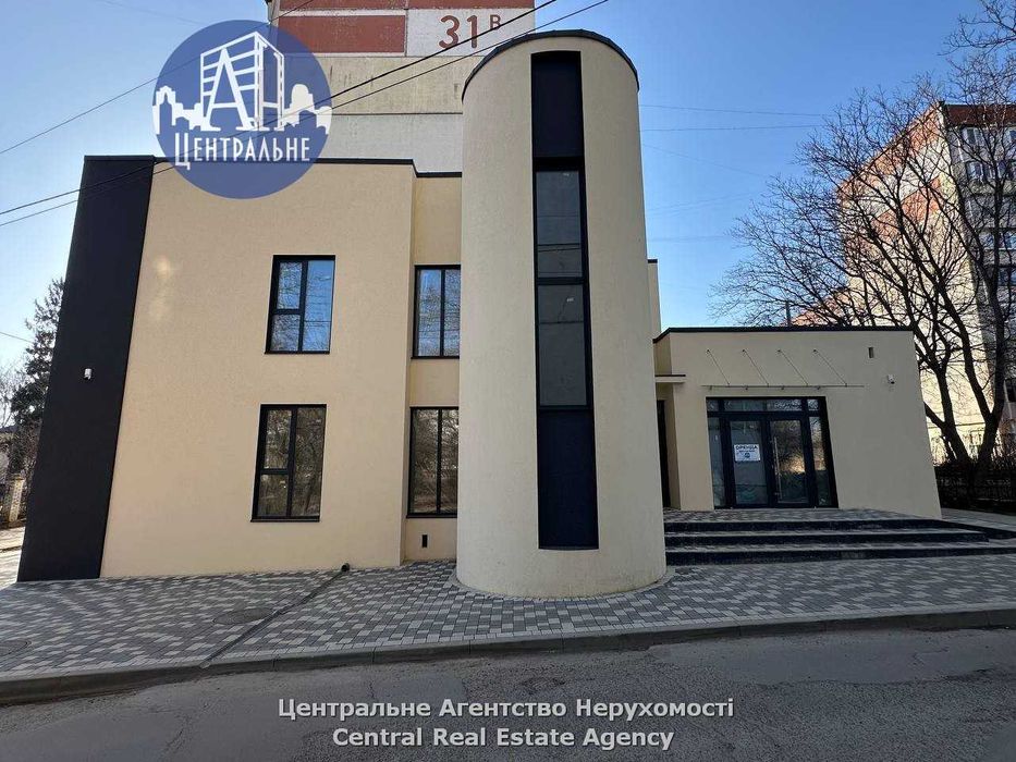Оренда 2 поверхів у фасадному приміщенні