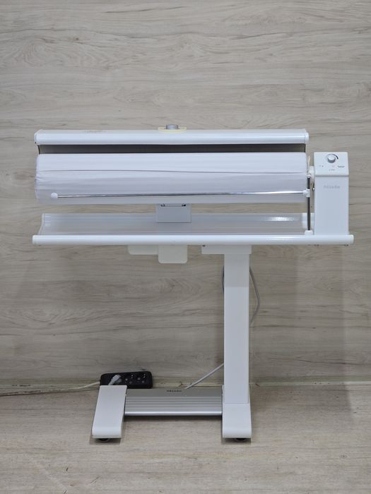 Прасувальний каток B990 хороший стан Гарантія