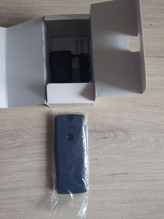Nokia 8210 4g NOWA GDAŃSK