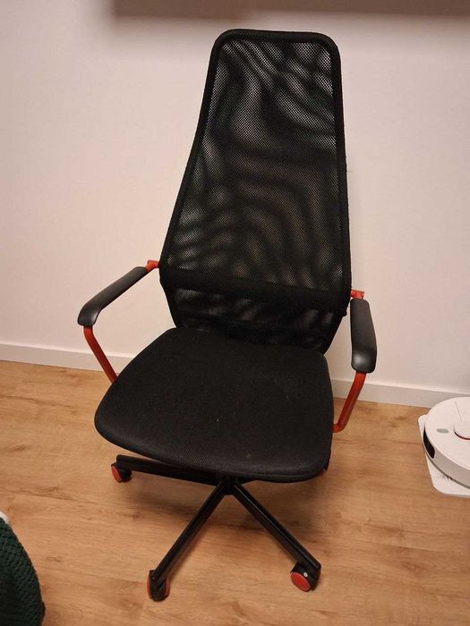 Krzesło Ikea HUVUDSPELARE, czarny