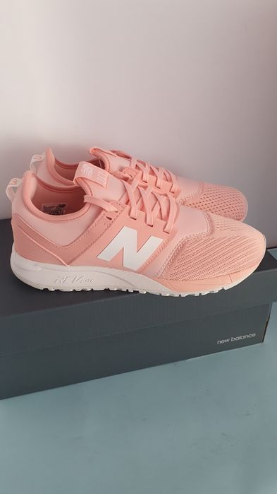 Buty damskie sportowe New Balance rozmiar 37.5 / wkładka 24 cm