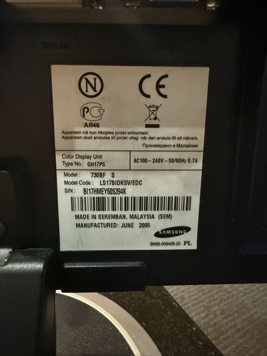 Monitor Samsung Sync Master 730BF