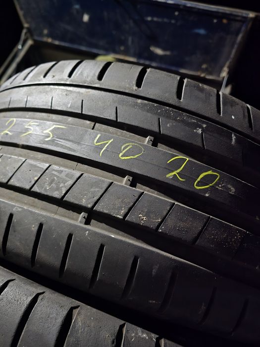 255/40R20 Kumho Ecsta PS91 101Y
