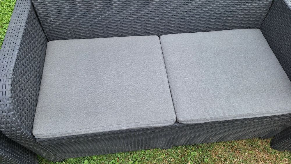 Komplet wypoczynkowy sofa+2 fotele